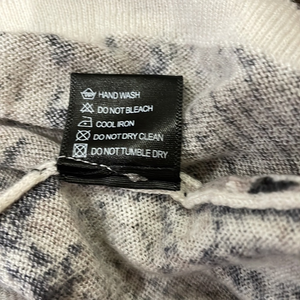 Lightweight sweater M - Picture 7 of 7